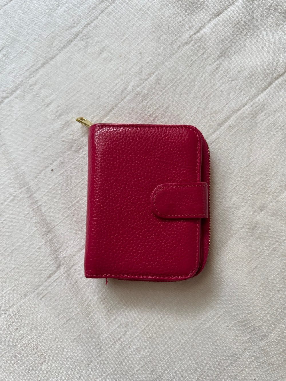 Compact Pink Women's Zip Wallet